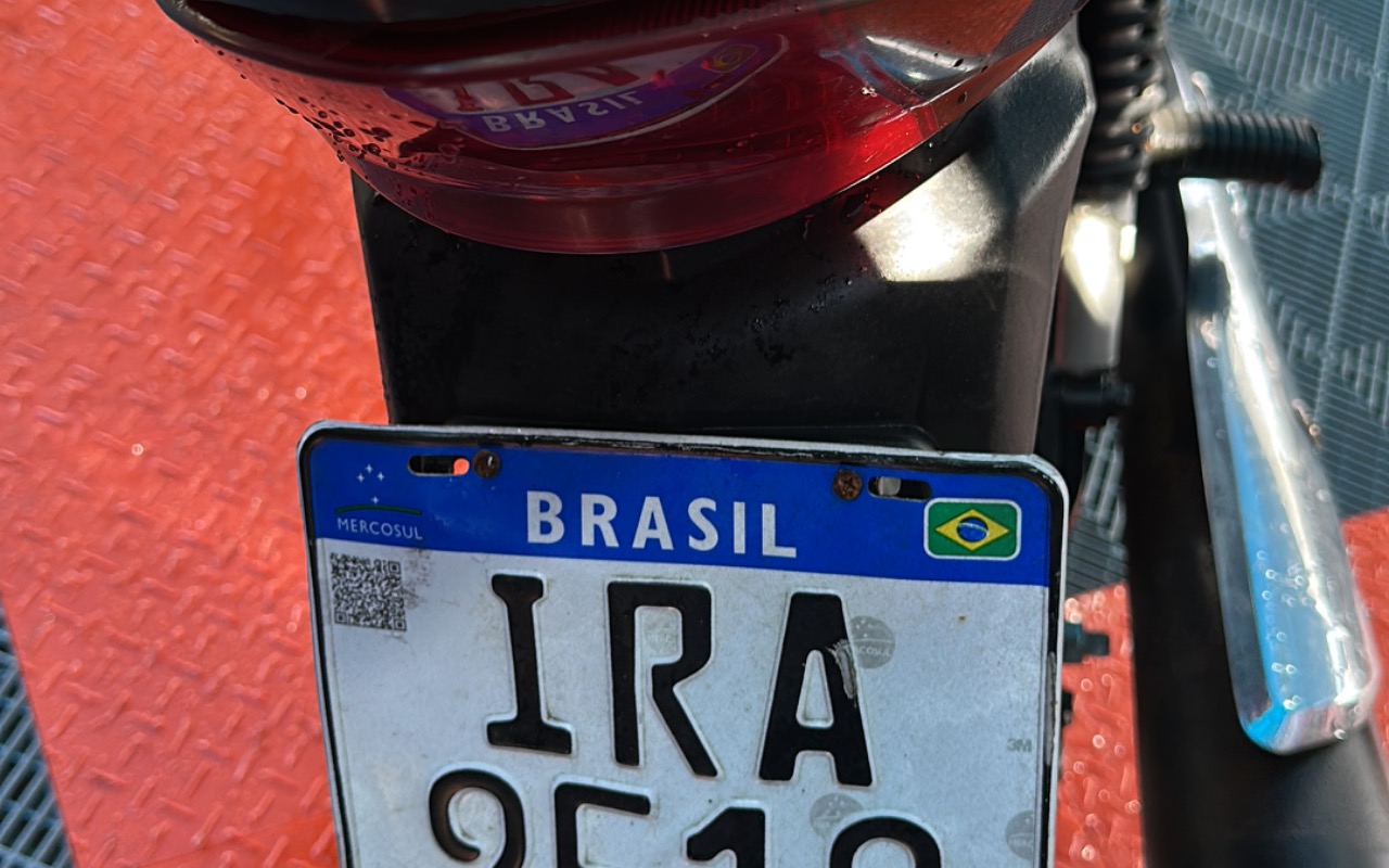 imagem-https://www.socarrao.com.br/sc-vehicle-images-prod/4060358/1790172654122-NTVFMzBBNTEtRDNENi00RjdELUI1RTEtODgyQjI4MjU1NTlFLmpwZWc.jpeg