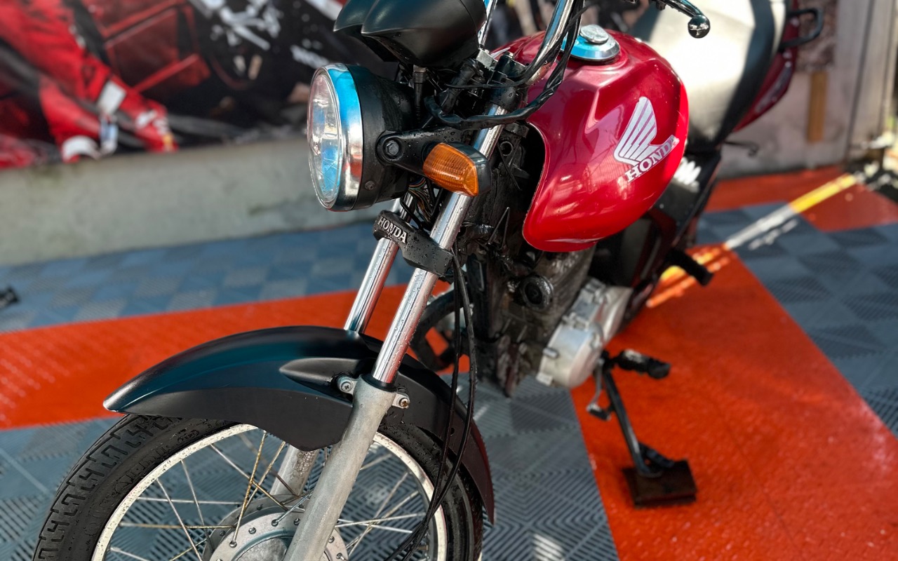 imagem-https://www.socarrao.com.br/sc-vehicle-images-prod/4060358/1790172654203-SU1HXzE4NjAuanBlZw.jpeg