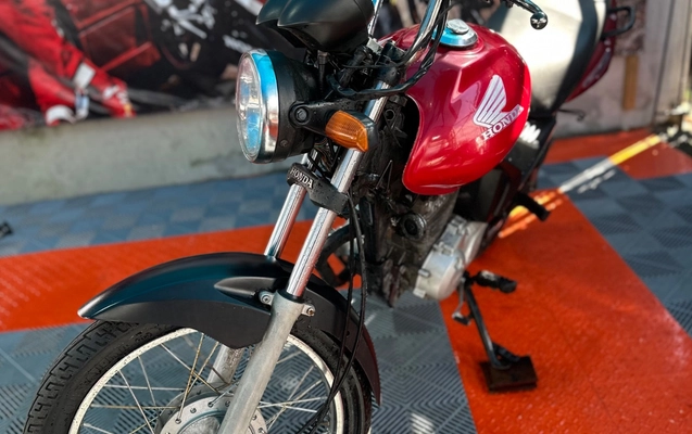 imagem-https://www.socarrao.com.br/sc-vehicle-images-prod/4060358/1790172654203-SU1HXzE4NjAuanBlZw.jpeg