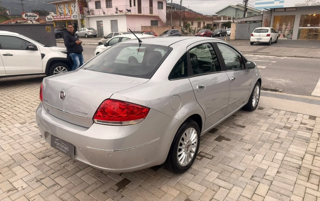 imagem-https://www.socarrao.com.br/sc-vehicle-images-prod/4060371/1790172666534-003_d8c4470d52cadd7bdf976e4a639e3327.jpg