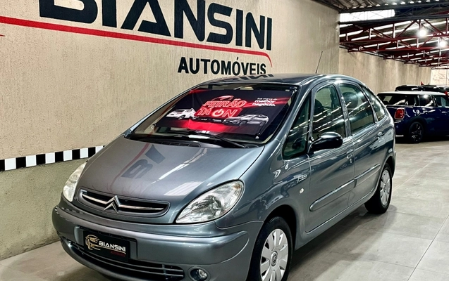imagem-https://www.socarrao.com.br/sc-vehicle-images-prod/4060422/1790172728812-Bv4pRltL1iX4ufiytRO3wDdBrHkpbguU.jpg