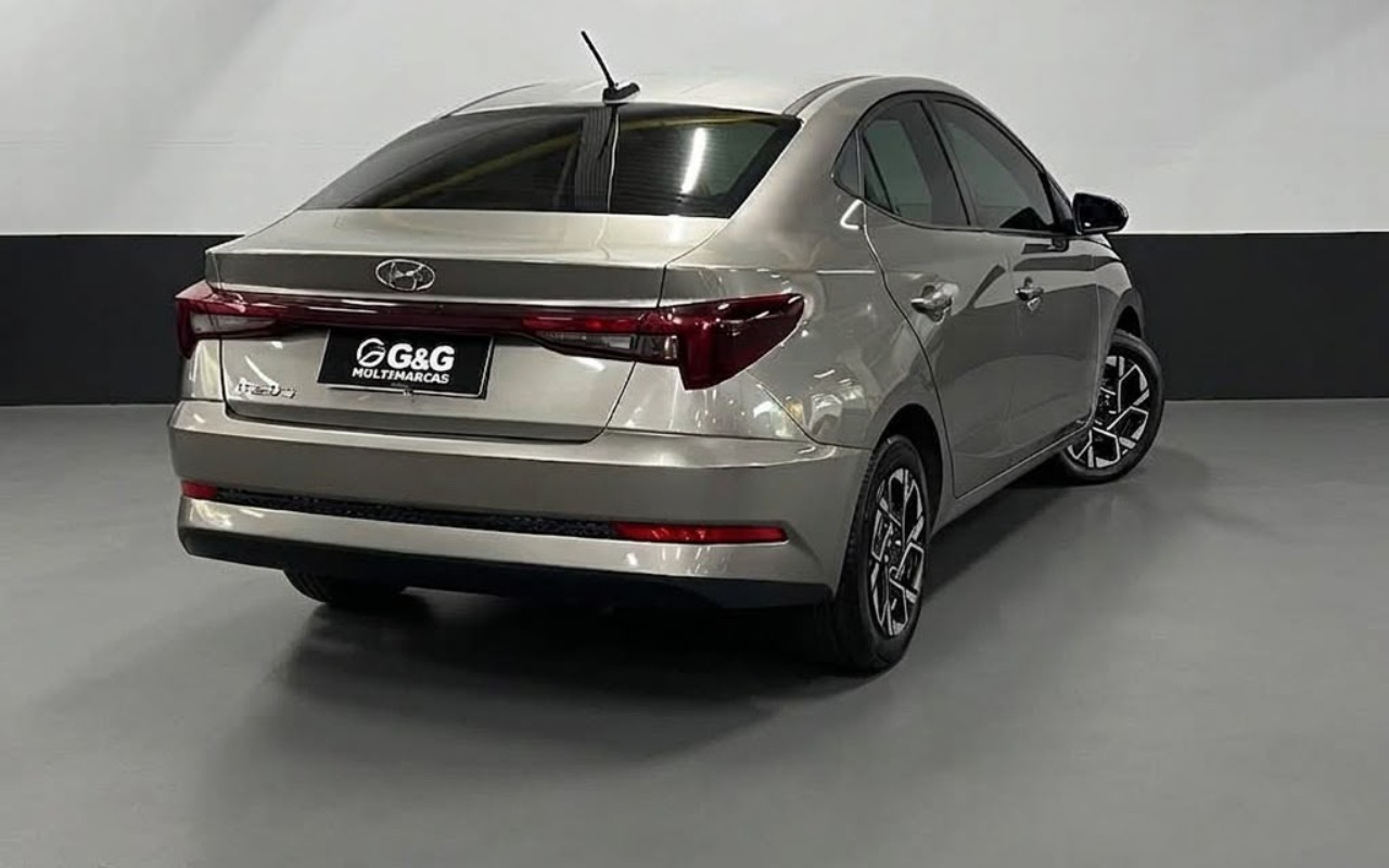 imagem-https://www.socarrao.com.br/sc-vehicle-images-prod/4060429/1790172731839-V2hhdHNBcHAgSW1hZ2UgMjAyNi0wOS0yMSBhdCAxMC41NS41MiAoMykuanBlZw.jpeg