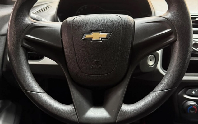imagem-https://www.socarrao.com.br/sc-vehicle-images-prod/4060448/1790172950501-efwReXwwLcjNWK2RYXtwJ5Xt9KYC3XiS.jpg