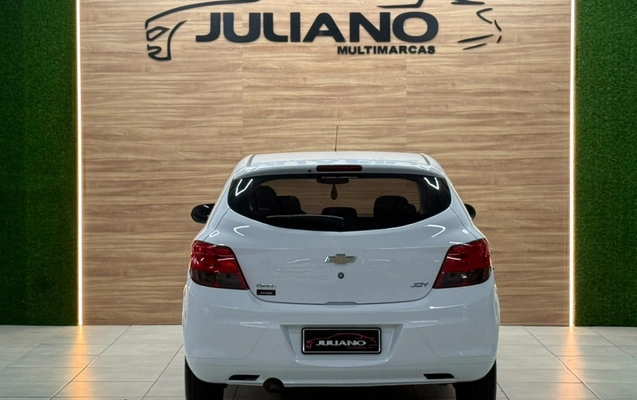 imagem-https://www.socarrao.com.br/sc-vehicle-images-prod/4060448/1790172950531-LrLSty38AHzUgVX9Rq9i2pfI2eZ3QngP.jpg