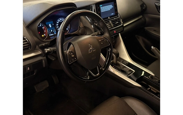 imagem-https://www.socarrao.com.br/sc-vehicle-images-prod/4060537/1790173163765-11_102004.jpg
