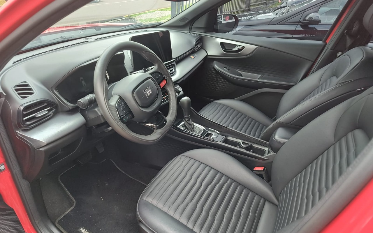 imagem-https://www.socarrao.com.br/sc-vehicle-images-prod/4060638/1790173270060-V2hhdHNBcHAgSW1hZ2UgMjAyNi0wOS0yMiBhdCAxNS4xNy4wMSAoMSkuanBlZw.jpeg