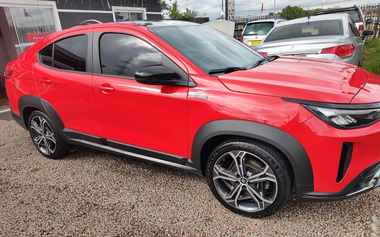 imagem-https://www.socarrao.com.br/sc-vehicle-images-prod/4060638/1790173270759-V2hhdHNBcHAgSW1hZ2UgMjAyNi0wOS0yMiBhdCAxNS4xNy4wNSAoNCkuanBlZw.jpeg