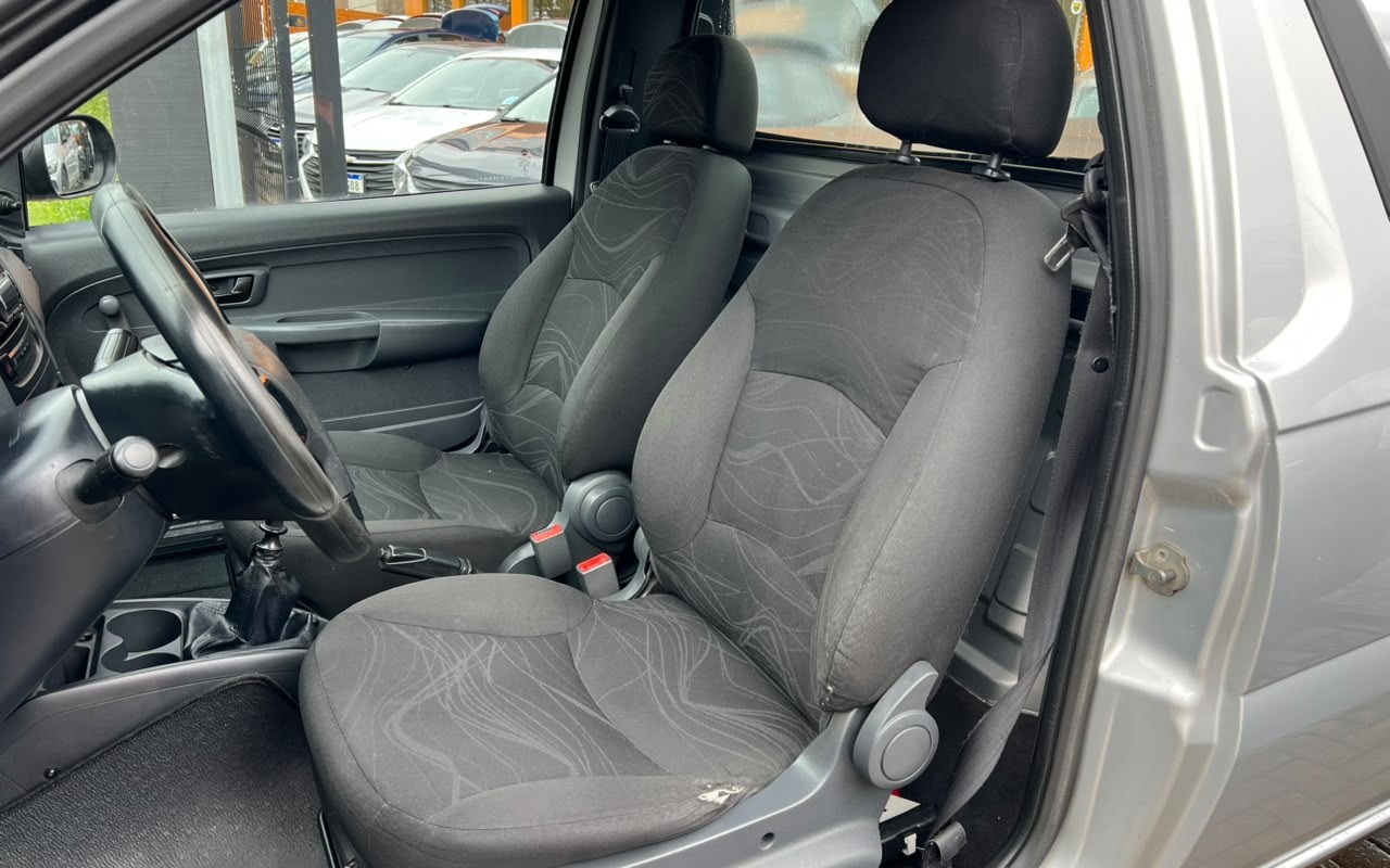 imagem-https://www.socarrao.com.br/sc-vehicle-images-prod/4060755/1790173501244-V2hhdHNBcHAgSW1hZ2UgMjAyNi0wOS0yMyBhdCAxMS4xMi4yNSAoMykuanBlZw.jpeg