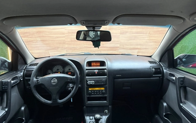 imagem-https://www.socarrao.com.br/sc-vehicle-images-prod/4060845/1790173890170-hBllnN3eHUJFGc27vcr0Sar78CmzOuwT.jpg