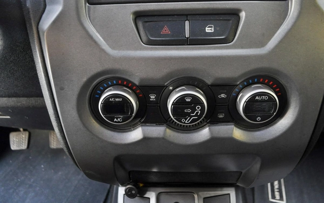 imagem-https://www.socarrao.com.br/sc-vehicle-images-prod/4060858/1790173917135-7de0dcdedf4647579bbdbfe1dc478f11_1780943503339.jpg