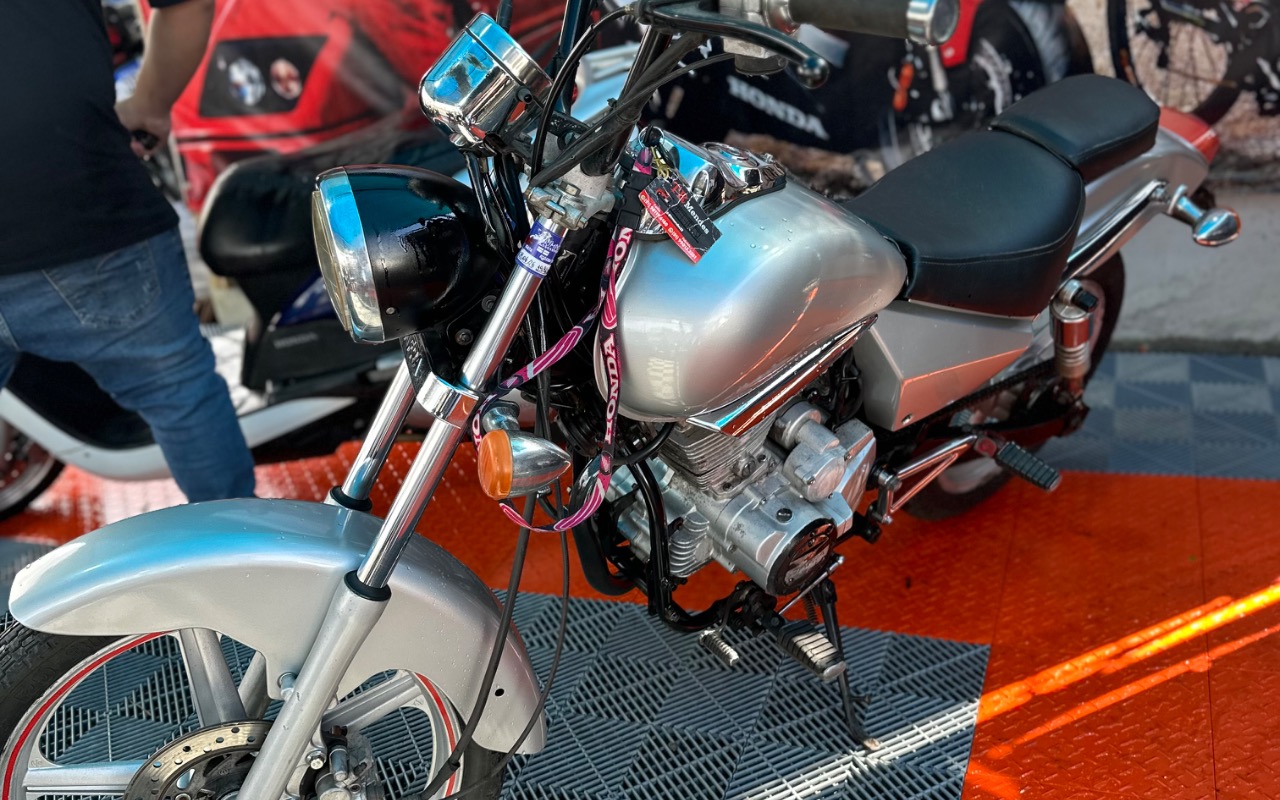 imagem-https://www.socarrao.com.br/sc-vehicle-images-prod/4061032/1790174159853-SU1HXzE5MDkuanBlZw.jpeg