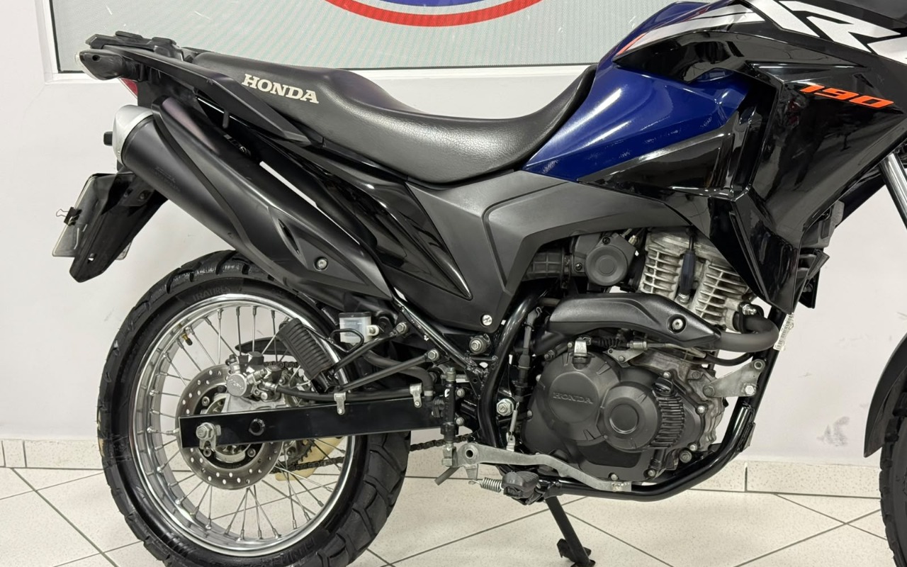 imagem-https://www.socarrao.com.br/sc-vehicle-images-prod/4061214/1790174780234-V2hhdHNBcHAgSW1hZ2UgMjAyNi0wOS0yMyBhdCAxMS4zNi40NSAoMikuanBlZw.jpeg