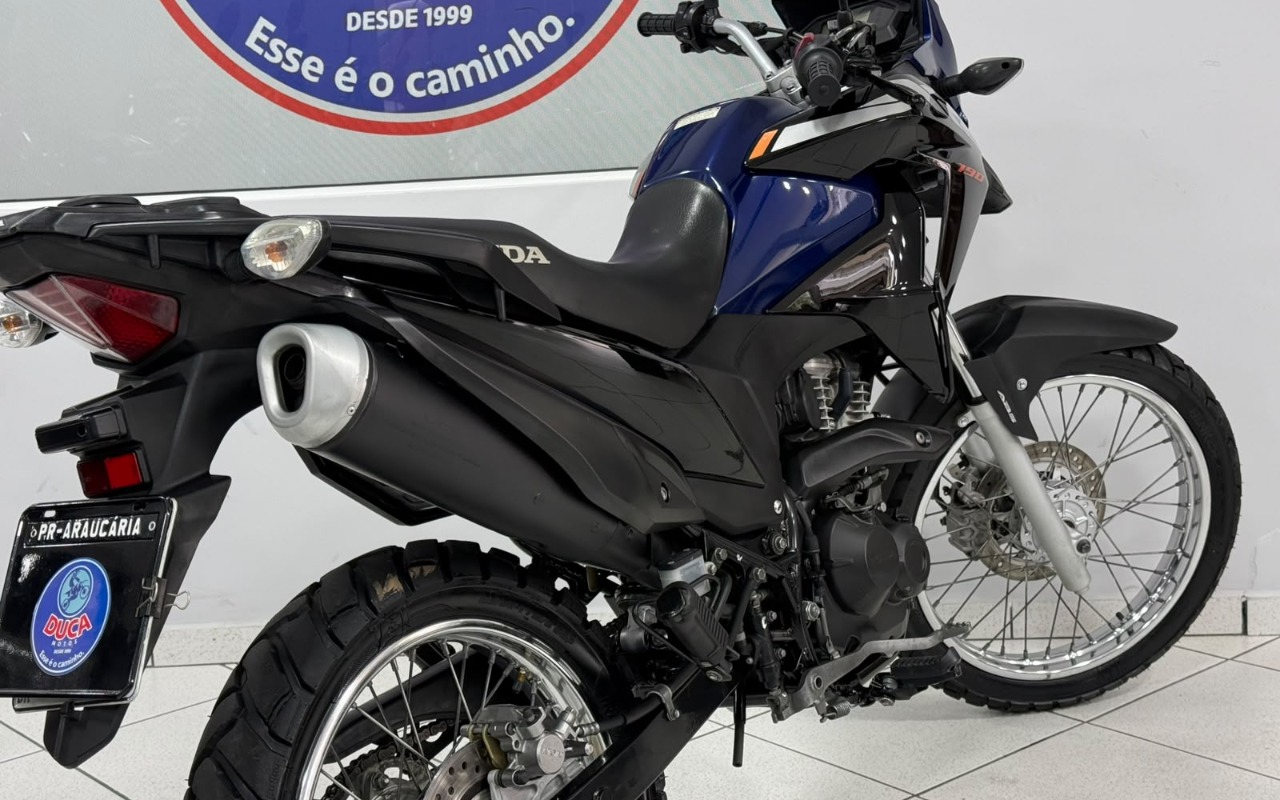imagem-https://www.socarrao.com.br/sc-vehicle-images-prod/4061214/1790174781162-V2hhdHNBcHAgSW1hZ2UgMjAyNi0wOS0yMyBhdCAxMS4zNi40NyAoMykuanBlZw.jpeg