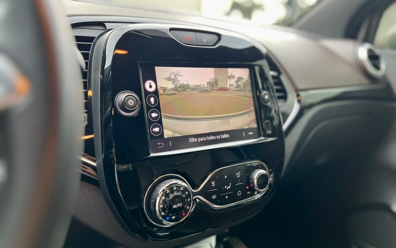 imagem-https://www.socarrao.com.br/sc-vehicle-images-prod/4061240/1790174839837-MmZkMmQ4YjYtZTdlMi00NzI5LTk5NTItMDg0NWZmNTYzYjgzLmpwZw.jpg