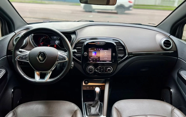 imagem-https://www.socarrao.com.br/sc-vehicle-images-prod/4061240/1790174839903-YWI4NTk3N2EtMWE2OS00NzQ1LTkzYjEtZDJmMWE1NTJmOWUzLmpwZw.jpg