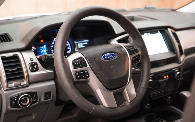 imagem-https://www.socarrao.com.br/sc-vehicle-images-prod/4061410/1790175085704-gb-b14582e.jpg