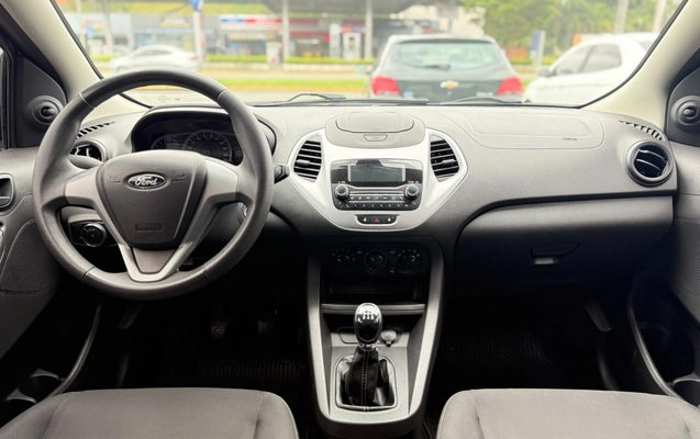 imagem-https://www.socarrao.com.br/sc-vehicle-images-prod/4061436/1790175119125-003_574673b9bc5c7c9cbd36a0895007a401.jpg