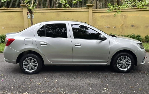 imagem-https://www.socarrao.com.br/sc-vehicle-images-prod/4061440/1790861871928-8390181_7_B_c3a6bdc4d7.jpeg
