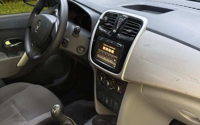 imagem-https://www.socarrao.com.br/sc-vehicle-images-prod/4061440/1790861871942-8390181_15_B_fc81046589.jpeg