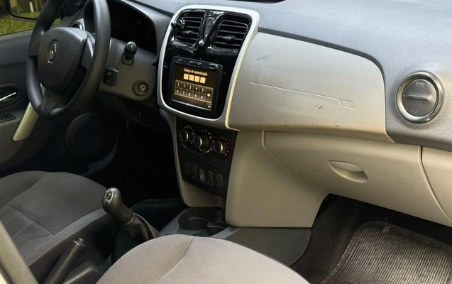 imagem-https://www.socarrao.com.br/sc-vehicle-images-prod/4061440/1790861871943-8390181_14_B_ab86ccfccd.jpeg