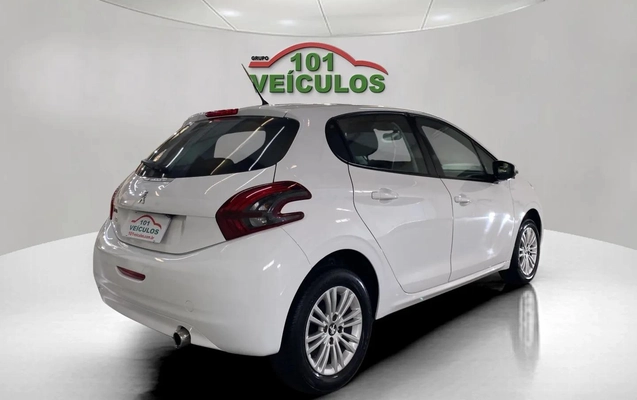 imagem-https://www.socarrao.com.br/sc-vehicle-images-prod/4061476/1790175234264-003_b9f23d15a89521b5edad8c08b1cf394a.jpg
