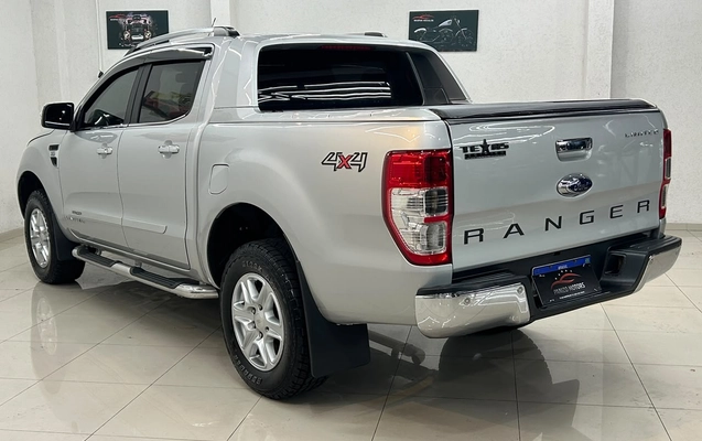 imagem-https://www.socarrao.com.br/sc-vehicle-images-prod/4061571/1790175510793-fc817a8c-20f1-4a2f-90cb-7a5a05e5b04d.jpeg