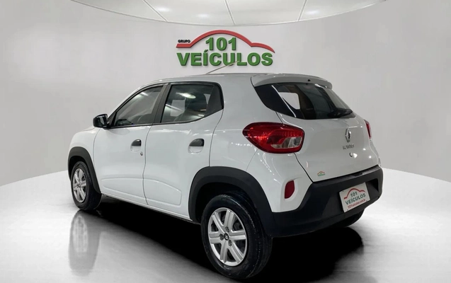 imagem-https://www.socarrao.com.br/sc-vehicle-images-prod/4061599/1790175723706-003_01e220e14b7a11fd55eee7b4155e92c5.jpg