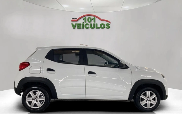 imagem-https://www.socarrao.com.br/sc-vehicle-images-prod/4061599/1790175723710-003_b51bcce4d8b3a524455953534d2d5bc1.jpg