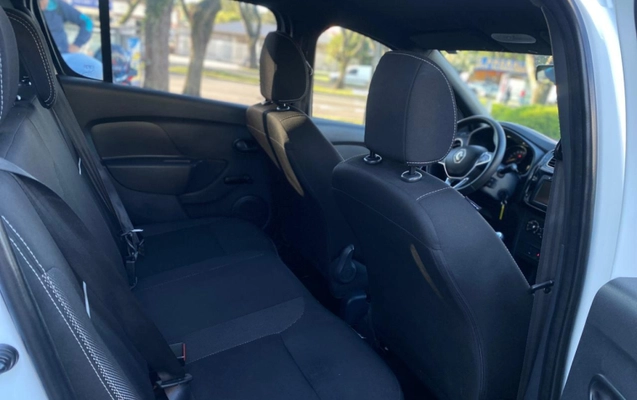 imagem-https://www.socarrao.com.br/sc-vehicle-images-prod/4061803/1790177381750-integration-api-5VLKUCtOQN0eZkfGxqDvor3KDTZxGbJM.jpg