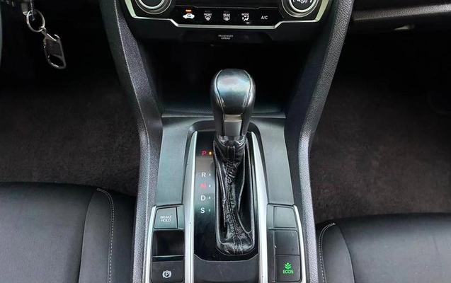 imagem-https://www.socarrao.com.br/sc-vehicle-images-prod/4061843/1790348521777-8493491_5_B_c1c331d755.jpeg