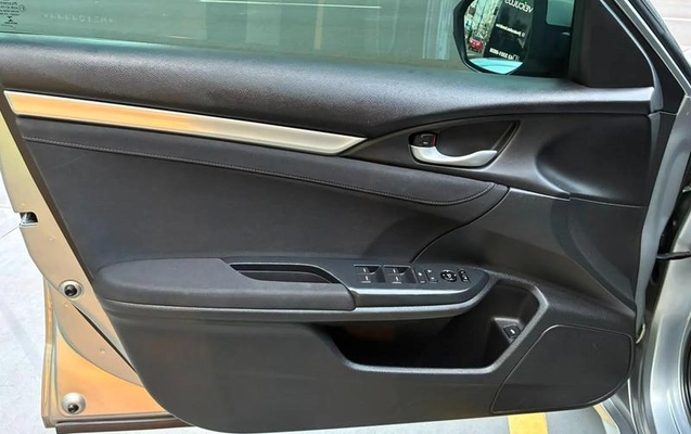 imagem-https://www.socarrao.com.br/sc-vehicle-images-prod/4061843/1790348521780-8493491_7_B_e17c3ce35e.jpeg