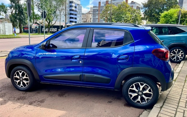 imagem-https://www.socarrao.com.br/sc-vehicle-images-prod/4061965/1790176476396-NjA4ODVhY2QtZmZkNi00N2MwLWIyMTQtZTY5ZTVkZWVhMjgwLmpwZw.jpg