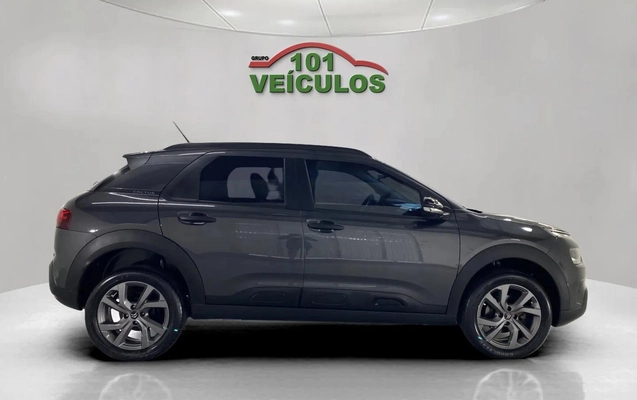 imagem-https://www.socarrao.com.br/sc-vehicle-images-prod/4061966/1790176479722-003_c2be9d09af7b54c4668b041f424c0bea.jpg