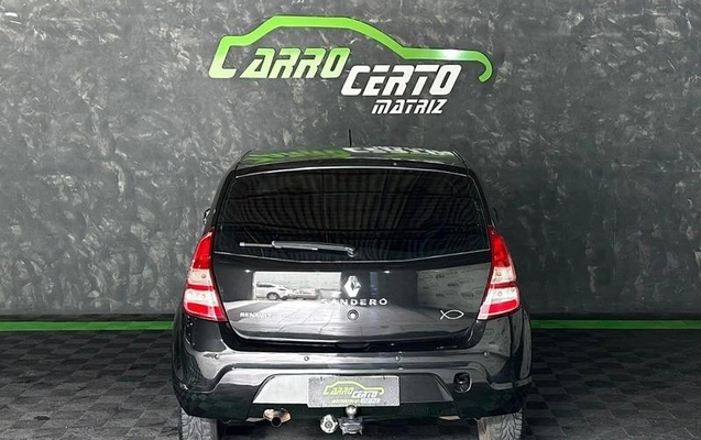 imagem-https://www.socarrao.com.br/sc-vehicle-images-prod/4061968/1790176539104-8487007_10_B_1da5ea365d.jpeg