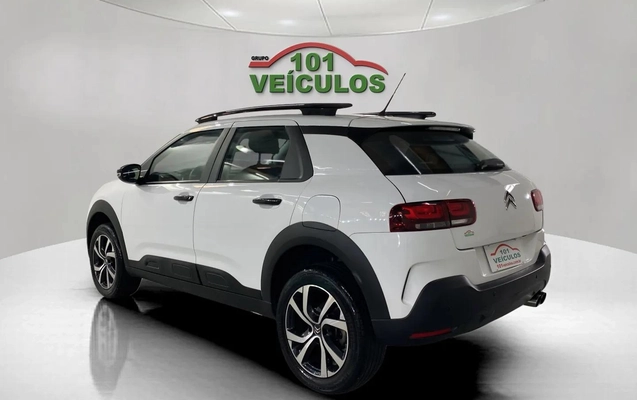 imagem-https://www.socarrao.com.br/sc-vehicle-images-prod/4061983/1790176614167-003_3f779ae3e88d656c0929dab7fc527ce6.jpg