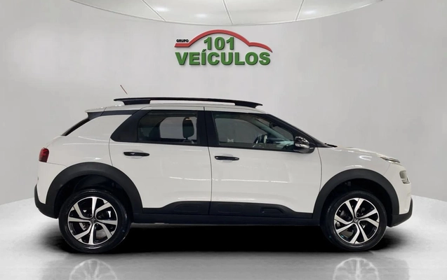 imagem-https://www.socarrao.com.br/sc-vehicle-images-prod/4061983/1790176614172-003_ad7f9ebed095e6fab0defa17edb99981.jpg