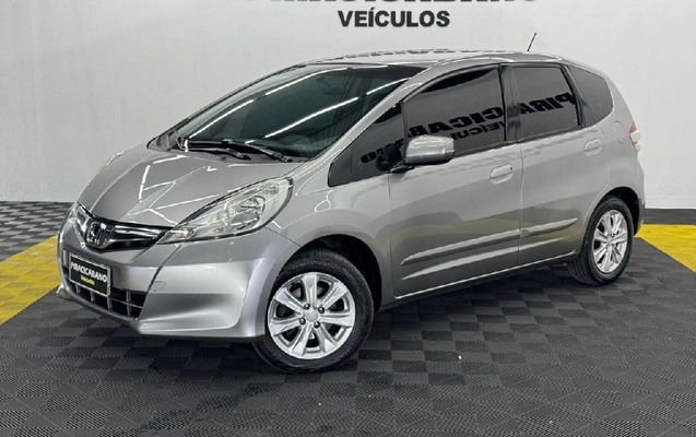 imagem-https://www.socarrao.com.br/sc-vehicle-images-prod/4062061/1790176757161-f12de7d2-0acb-0cc6-db37-1a4e8711719c-whatsappimage2026-06-18at1534291jpeg.jpg