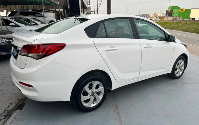 imagem-https://www.socarrao.com.br/sc-vehicle-images-prod/4062139/1790176906116-e3ce8395d89c42518604a3d029f3c9ae_1787257958533.jpg