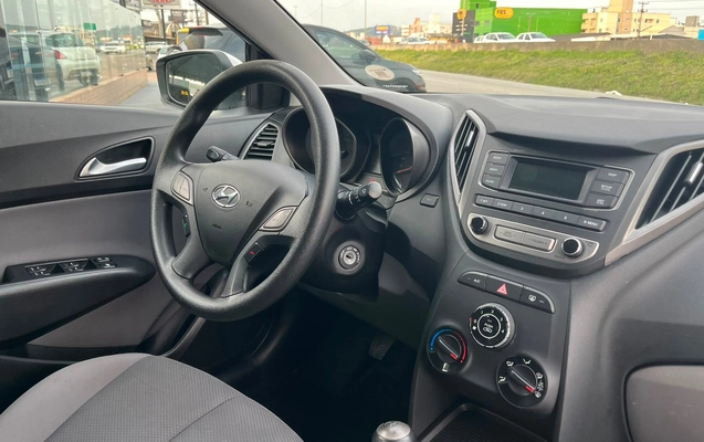 imagem-https://www.socarrao.com.br/sc-vehicle-images-prod/4062139/1790176906128-28d2c39f1ce34a6a853a3ad27d421f9c_1787257958616.jpg