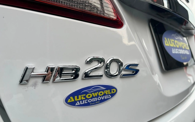 imagem-https://www.socarrao.com.br/sc-vehicle-images-prod/4062139/1790176906132-db2fa18eef0246db92d307b84cf92749_1787257958644.jpg