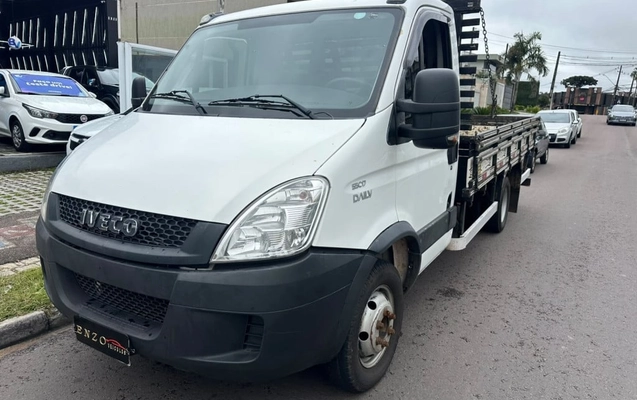 imagem-https://www.socarrao.com.br/sc-vehicle-images-prod/4062180/1790177090684-vehicle_image_1790177042_01e65819e96217aa34c07448337cd551.jpeg