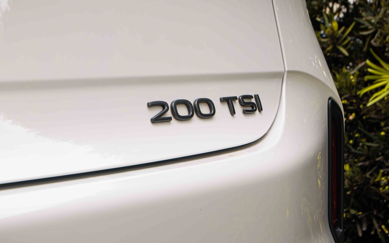 imagem-https://www.socarrao.com.br/sc-vehicle-images-prod/4062271/1790177195012-SU1HXzIzNDAuanBn.jpg