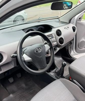 imagem-https://www.socarrao.com.br/sc-vehicle-images-prod/4062612/1790178075564-7931844_7_B_01d6898c53.jpeg