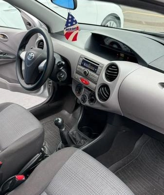 imagem-https://www.socarrao.com.br/sc-vehicle-images-prod/4062612/1790178075566-7931844_4_B_54eec504f5.jpeg