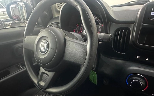 imagem-https://www.socarrao.com.br/sc-vehicle-images-prod/4062655/1790257189273-8460589_15_B_82153302e3.jpeg