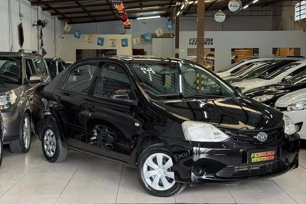 imagem-https://www.socarrao.com.br/sc-vehicle-images-prod/4063001/1790198505981-8505251_0_B_950fe2fd2e.jpeg