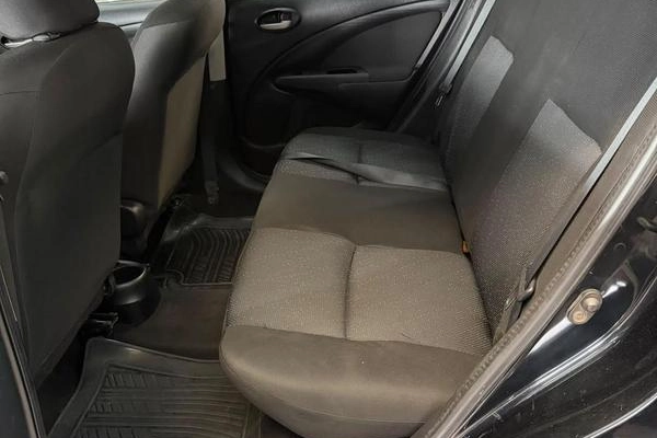 imagem-https://www.socarrao.com.br/sc-vehicle-images-prod/4063001/1790198506001-8505251_0_B_79a6c81a08.jpeg