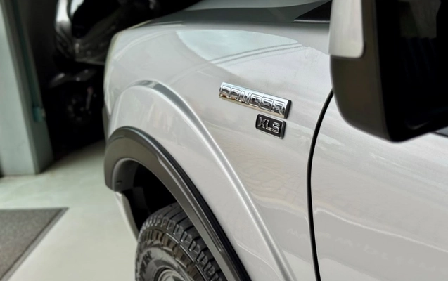 imagem-https://www.socarrao.com.br/sc-vehicle-images-prod/4063006/1790179279320-6_125805.jpg