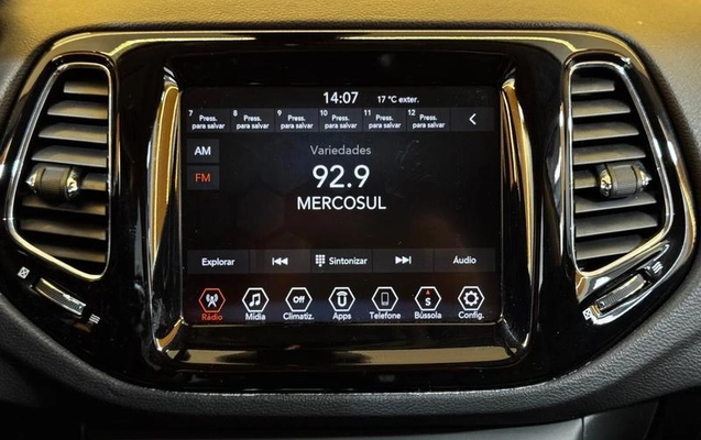 imagem-https://www.socarrao.com.br/sc-vehicle-images-prod/4063220/1790179607230-8486652_16_B_ce317c31e8.jpeg