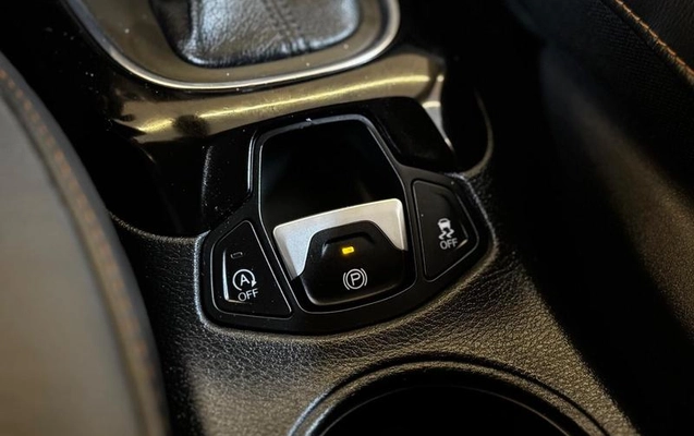 imagem-https://www.socarrao.com.br/sc-vehicle-images-prod/4063220/1790179607232-8486652_18_B_2cb7c03766.jpeg